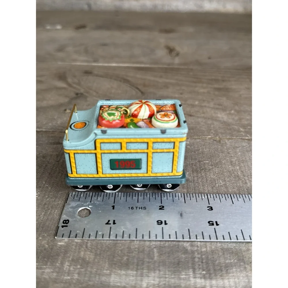 Hallmark ref#train1