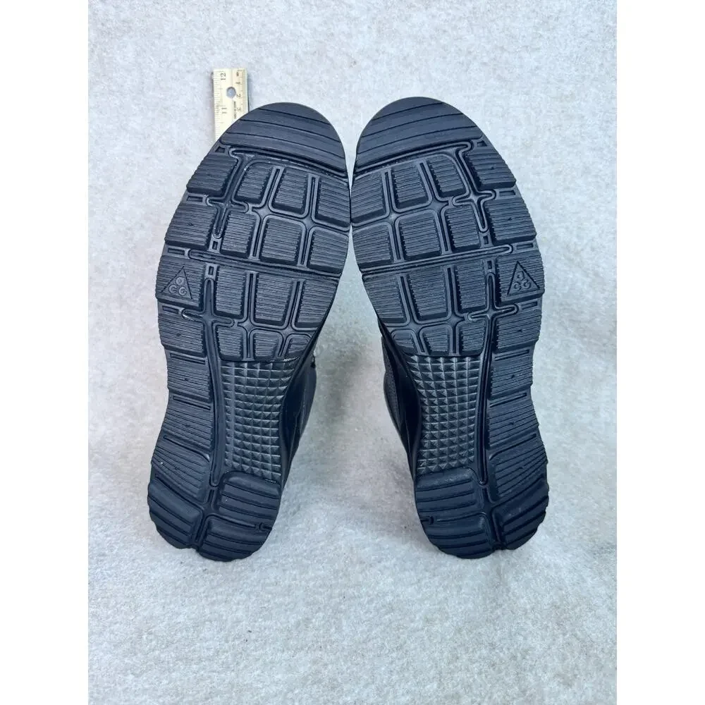 Nike acg manoa