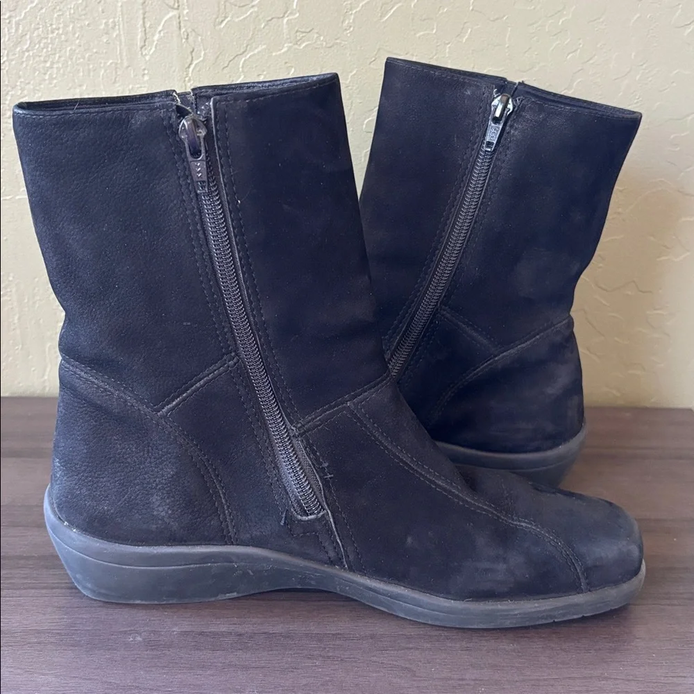 Easy Spirit Black‎ Suede Ultimate Winter Boot Size 9