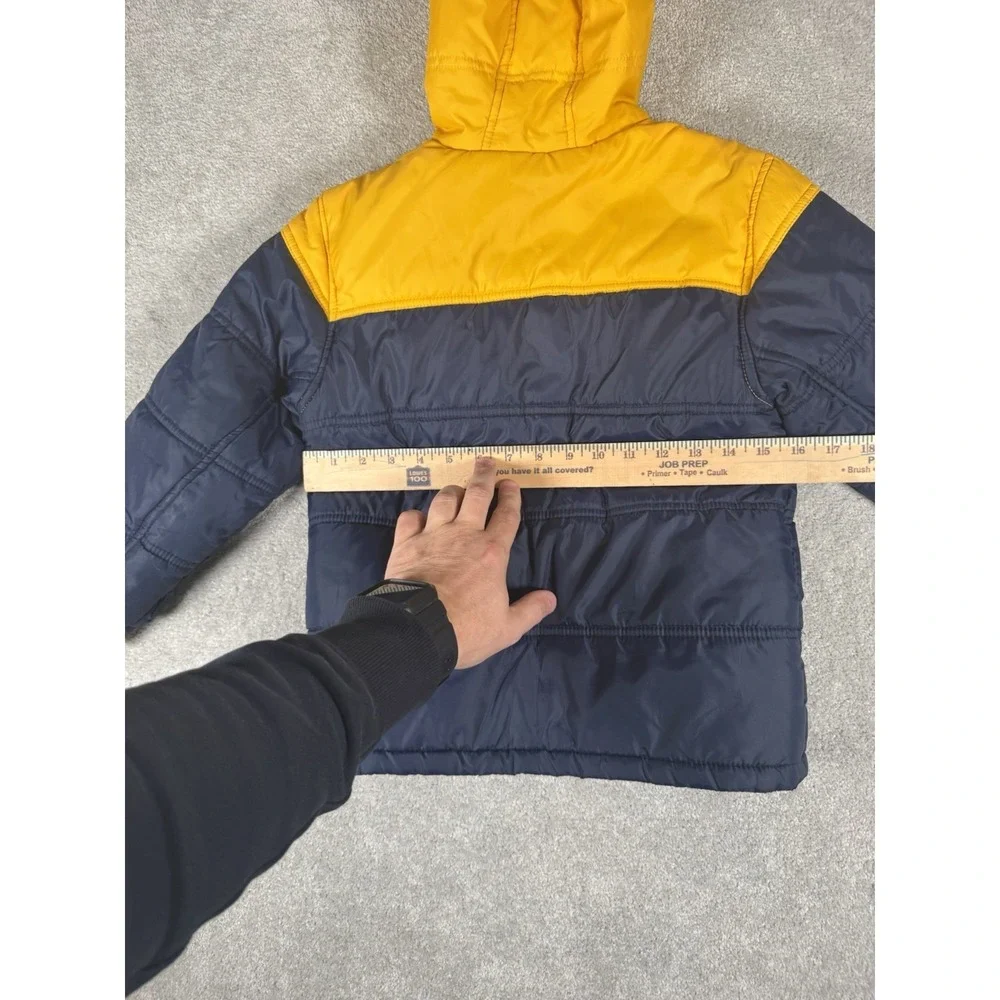 Nike puffer hooded