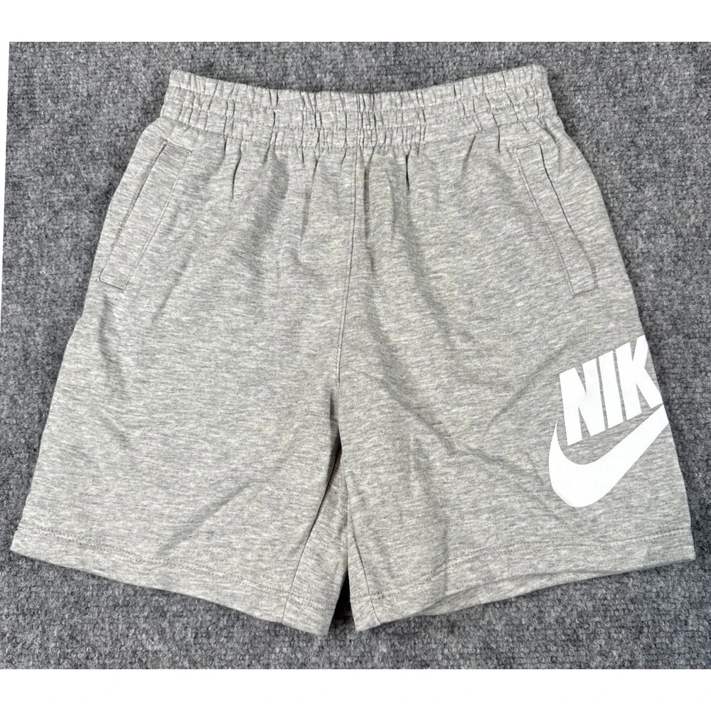 Nike sportswear shorts