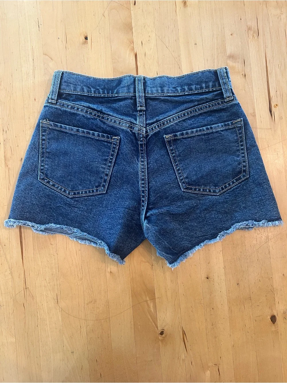 Old Navy summer as waist