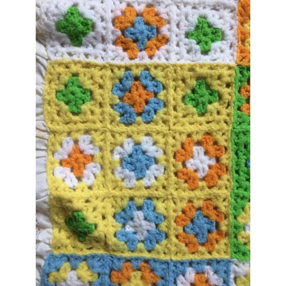 Vintage Handmade Crocheted Granny Square Afghan Lap Blanket Lace Edged 9 Patch‎