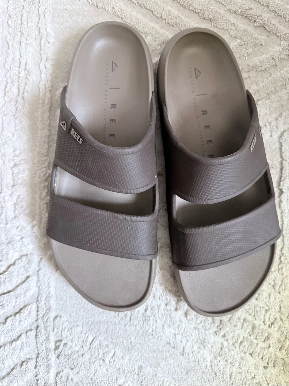 Reef lightly worn