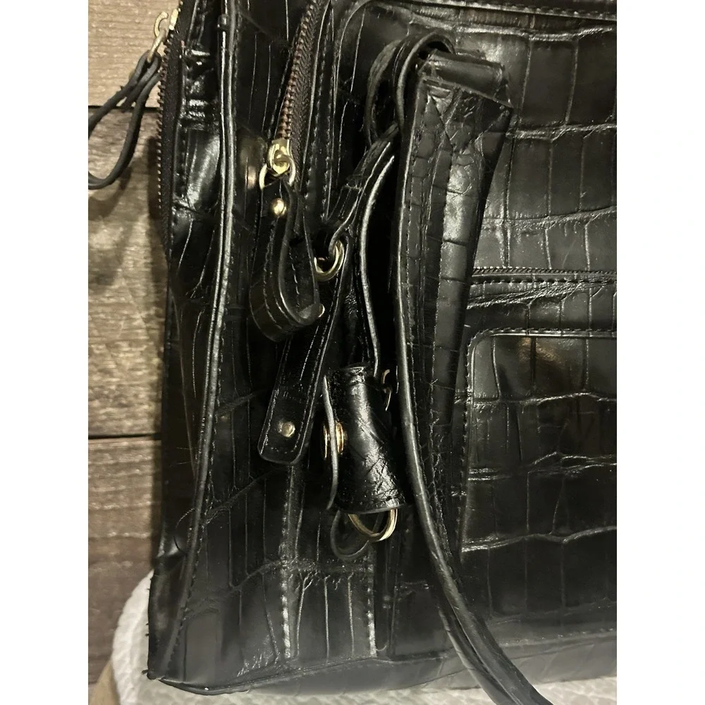 Liz Claiborne liz claiborne