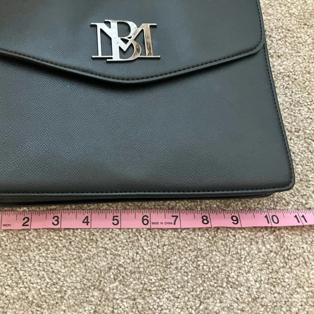 Badgley Mischka Black Clutch Silver Logo Handle Zipper Pocket Monogram