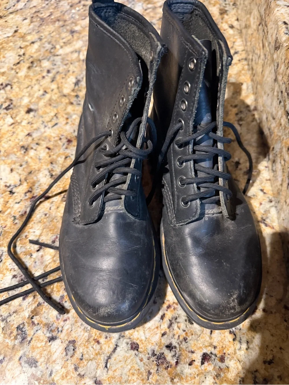 Dr. Martens classic dr