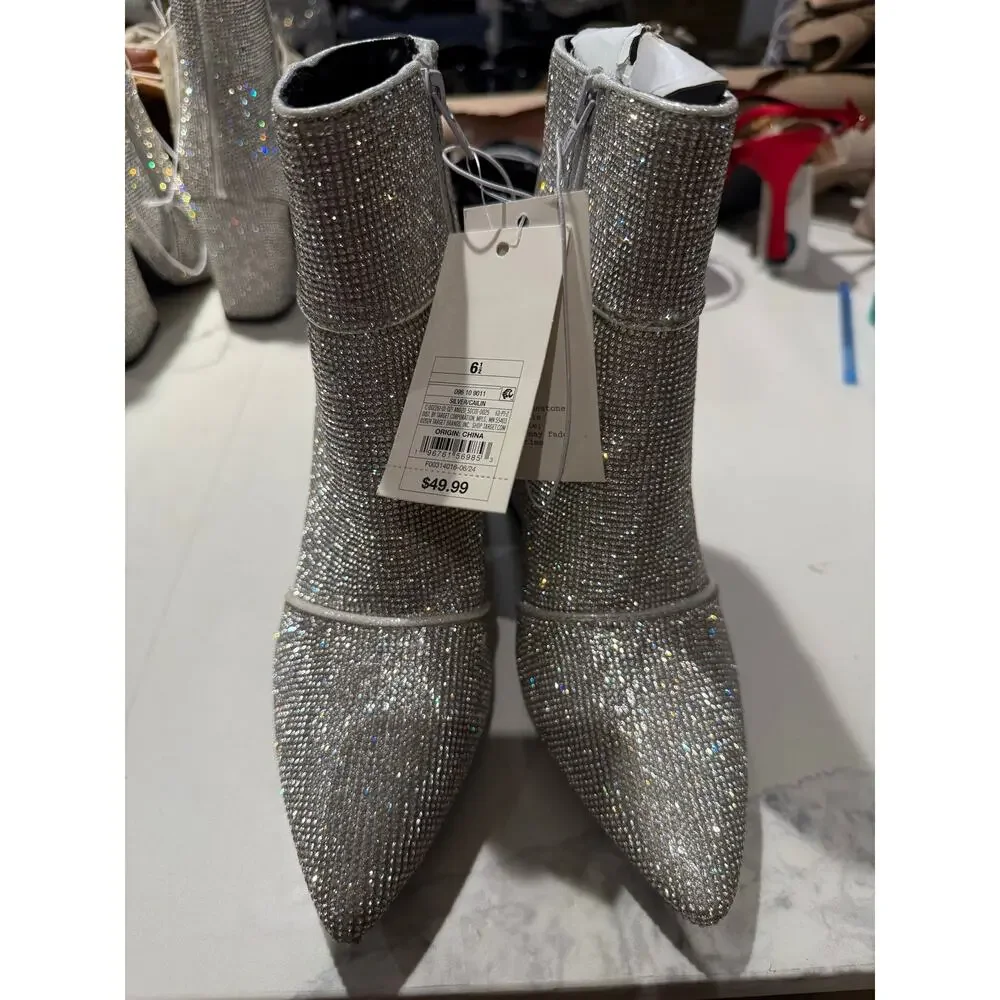 A New Day Anchor boots 6.5