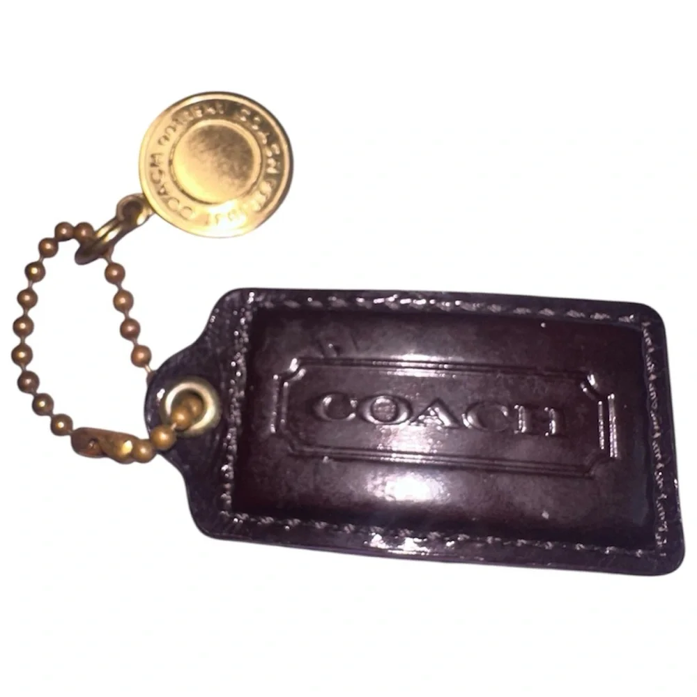 Coach hang tag