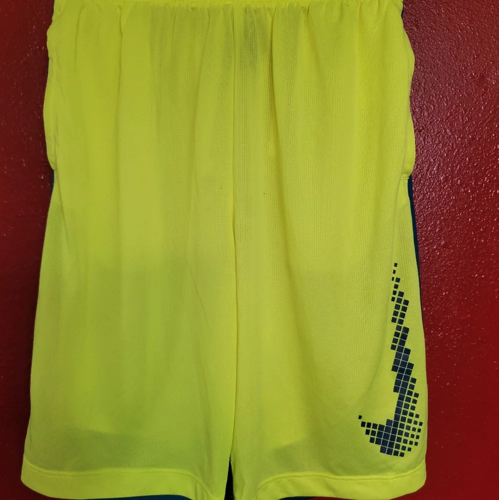 Nike lightweight athletic