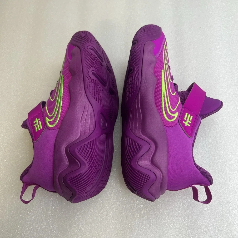 Nike giannis kids