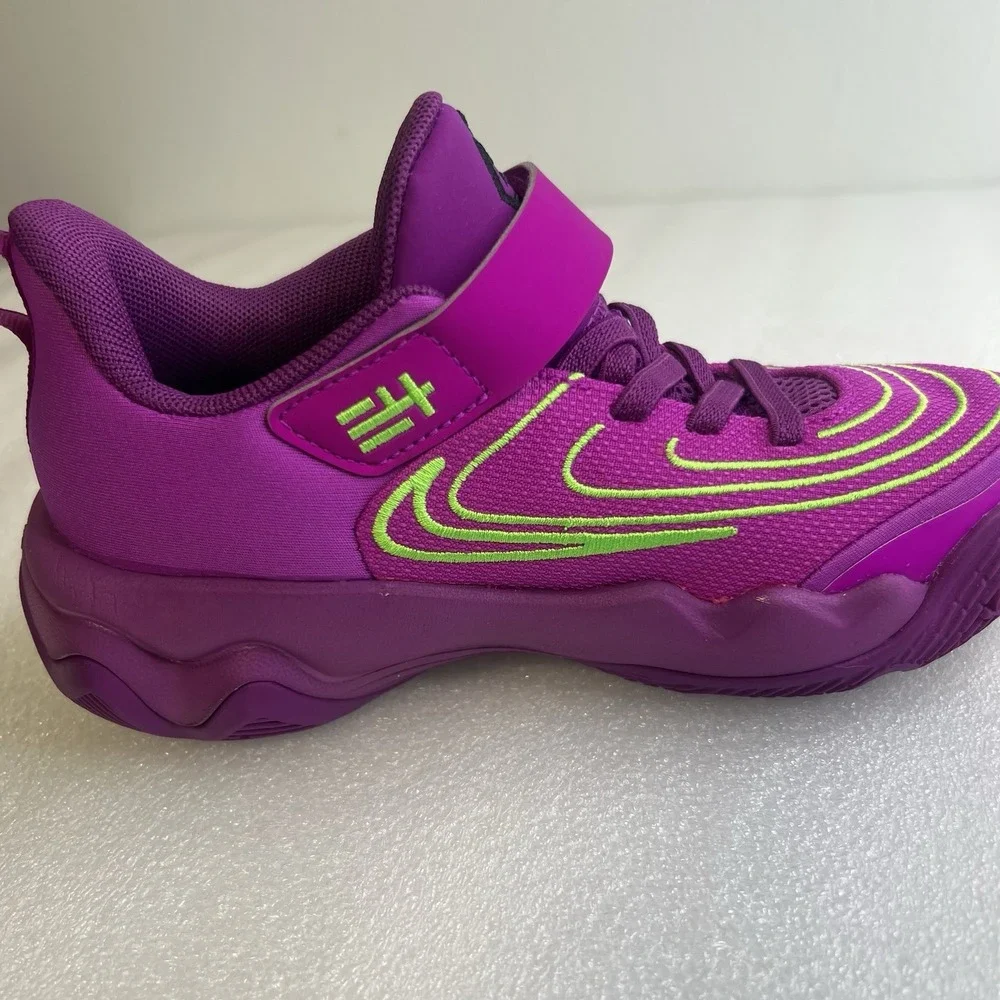 Nike giannis kids