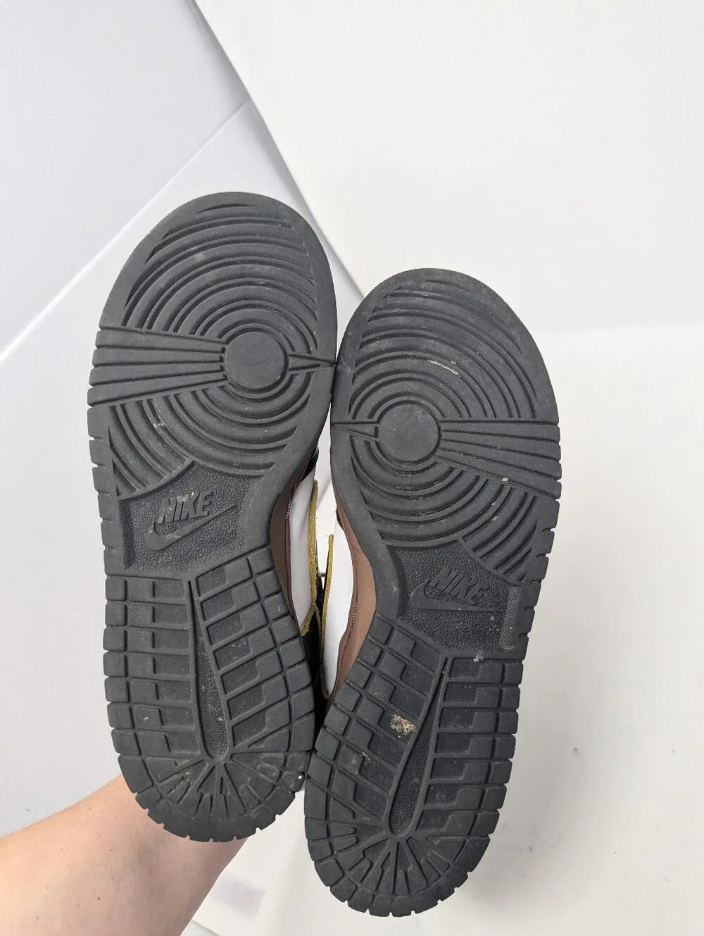 Nike fauna sz brown