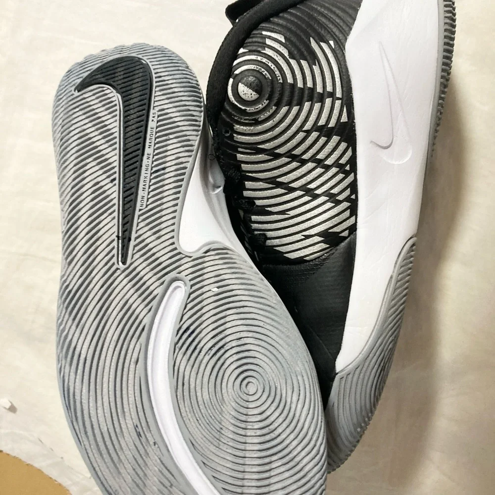 Nike very good