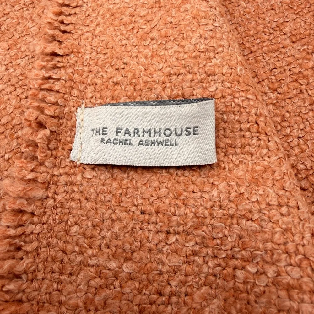 Rachel Ashwell farmhouse by
