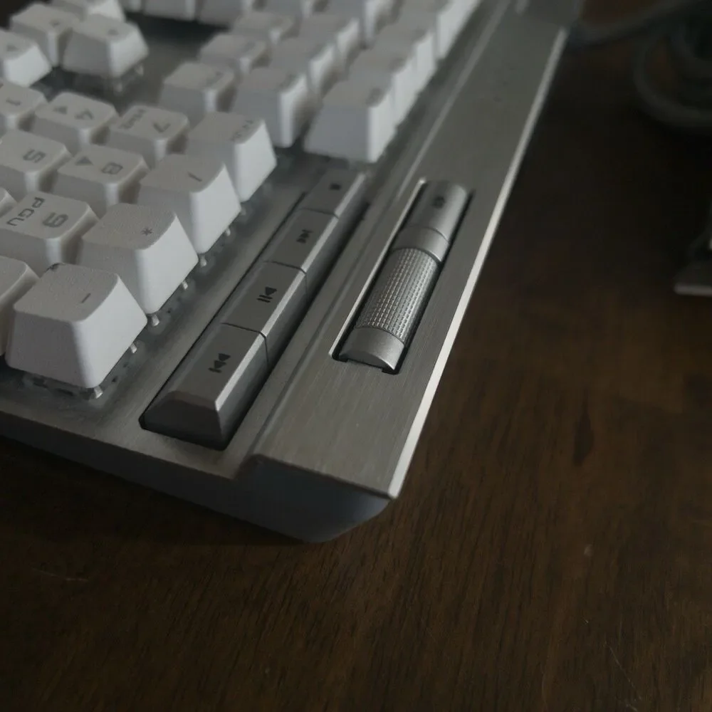 Corsair k70 rgb