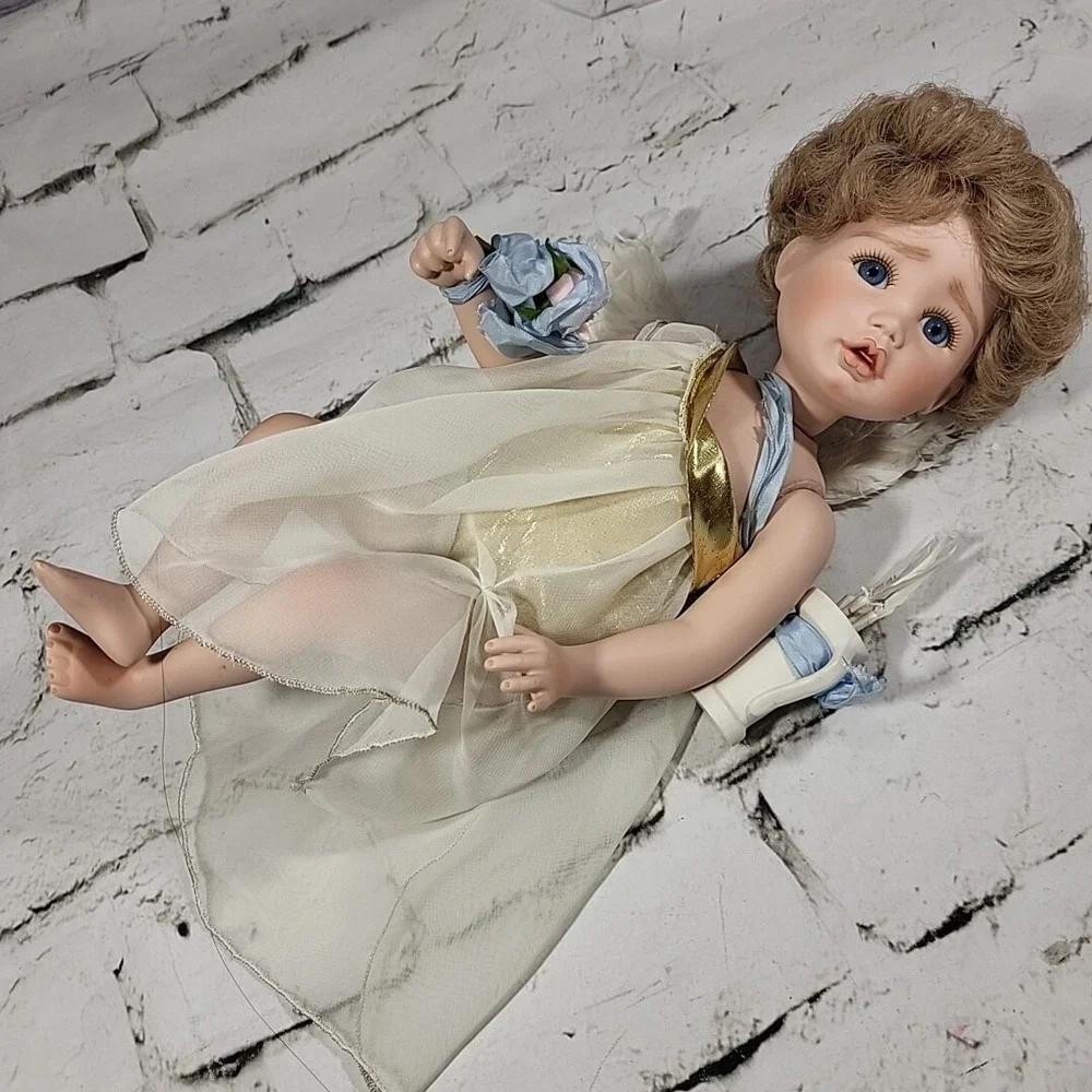 Ellenbrooke Sweet Cherub Porcelain Angel By Connie‎ Walser Derek