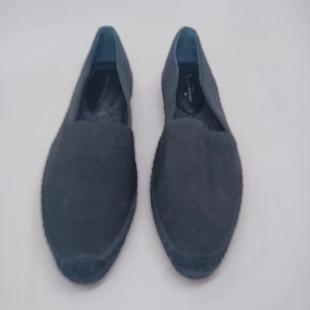 Banana Republic size sleek
