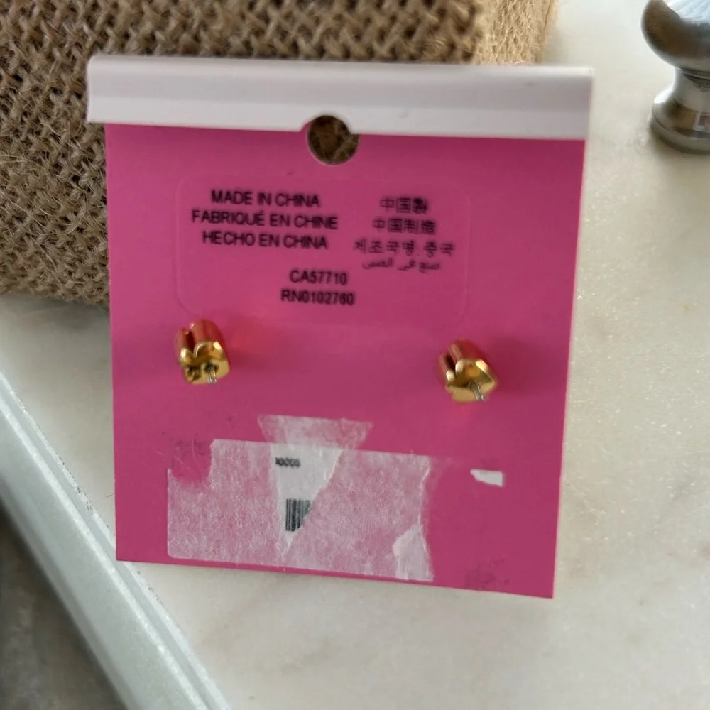 kate spade nwot ships