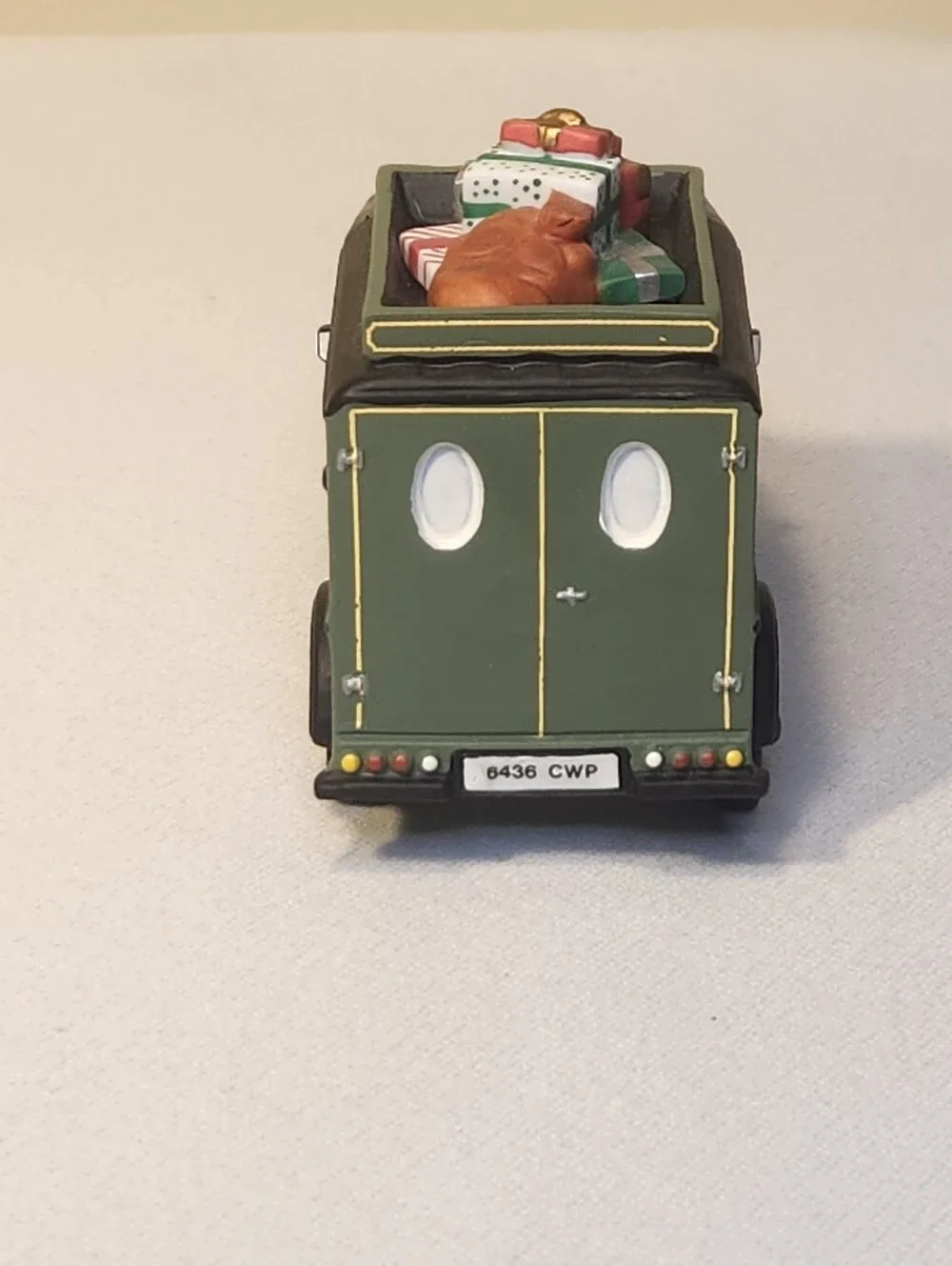 Department 56 Village Express Van Christmas Green Retired 5865.3 Box