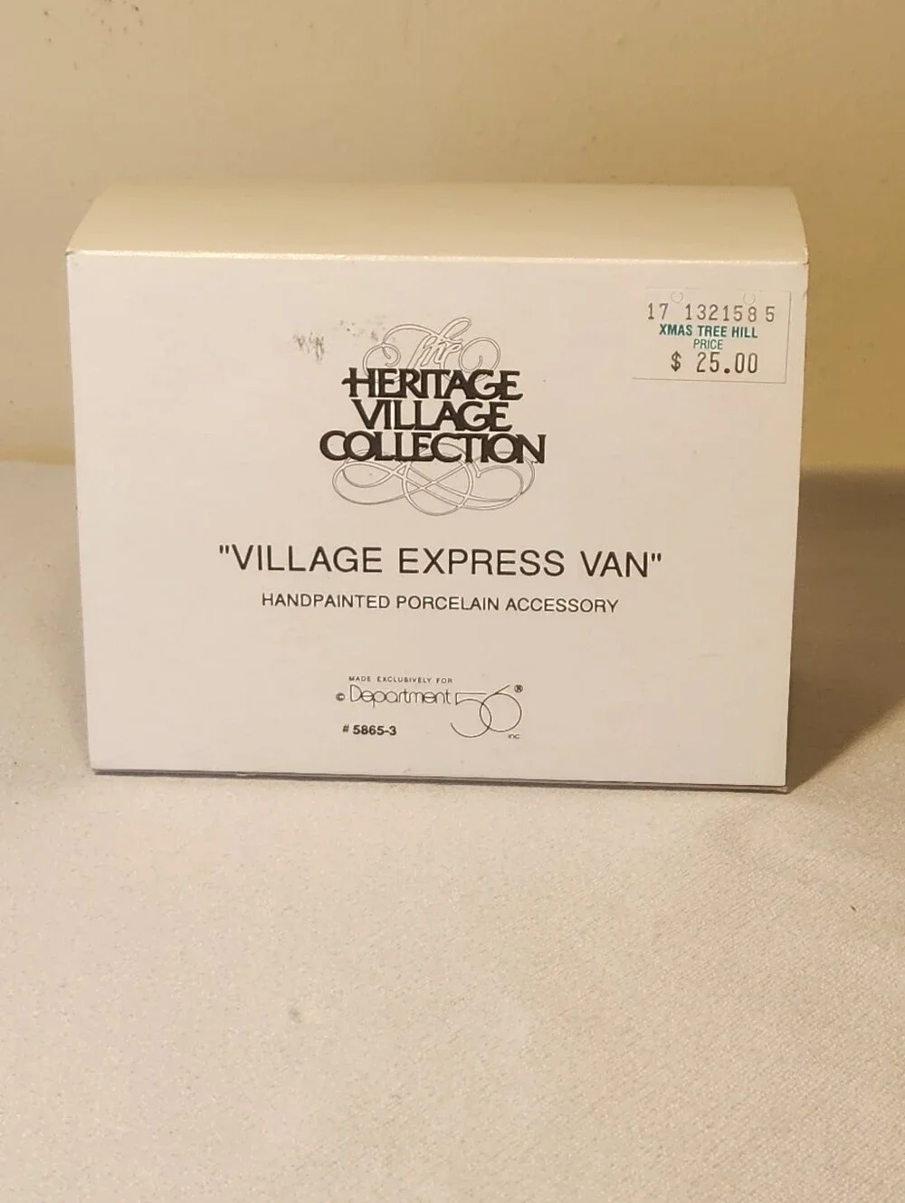 Department 56 Village Express Van Christmas Green Retired 5865.3 Box