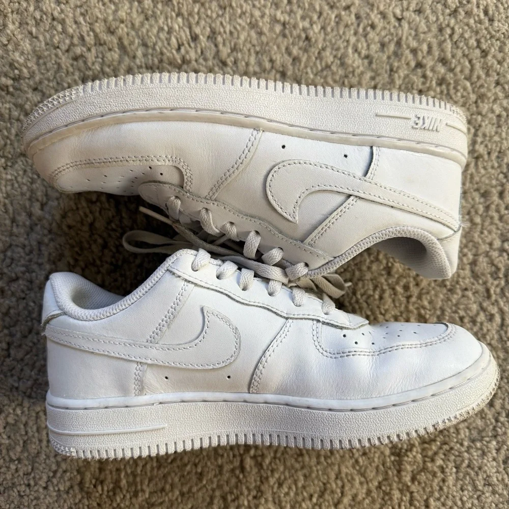 Nike can years few
