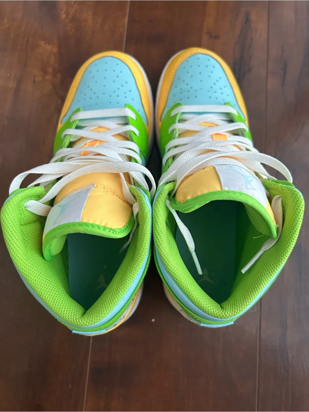 Nike like new
