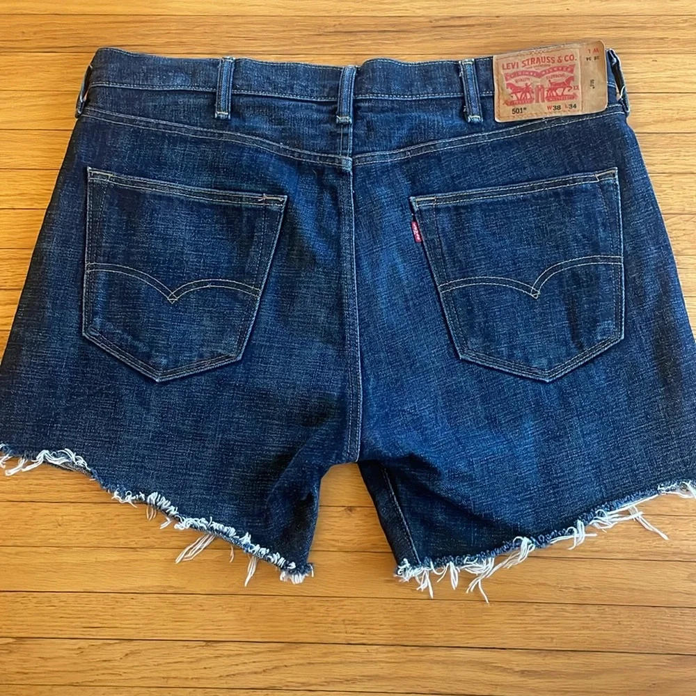 Levi’s 501 Cutoff Jean Denim Shorts Raw Hem