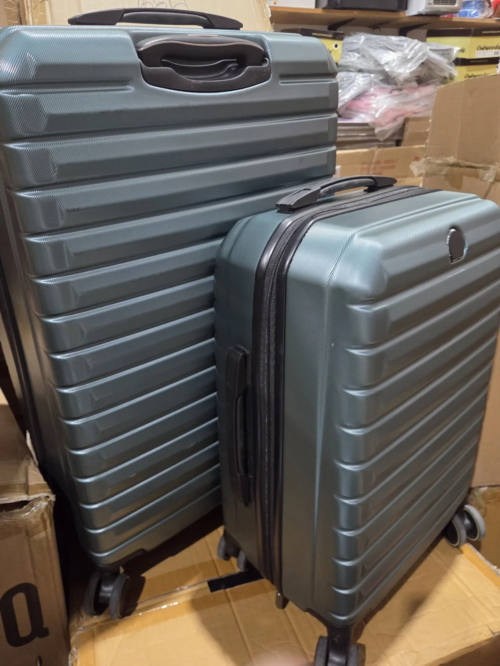 Delsey Paris box opened