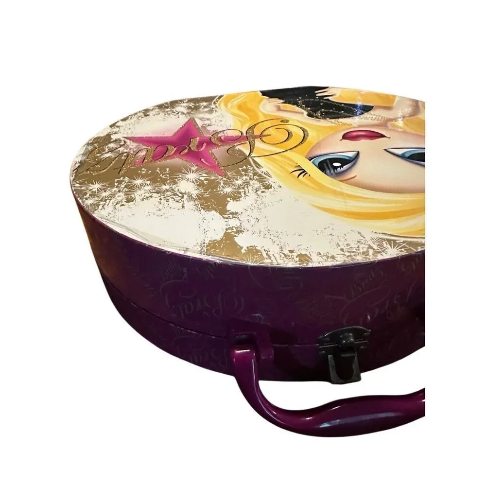 Bratz measurements makeup storage