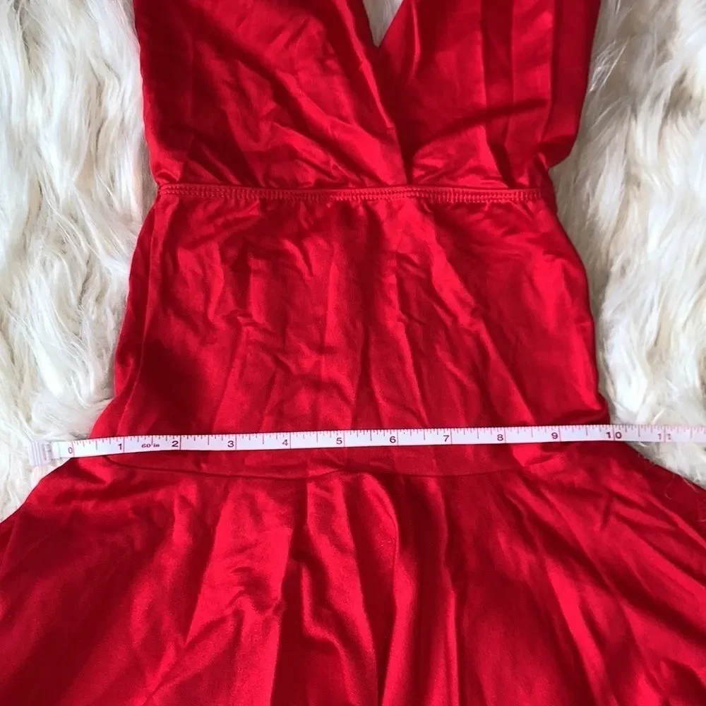 Motionwear red plunge