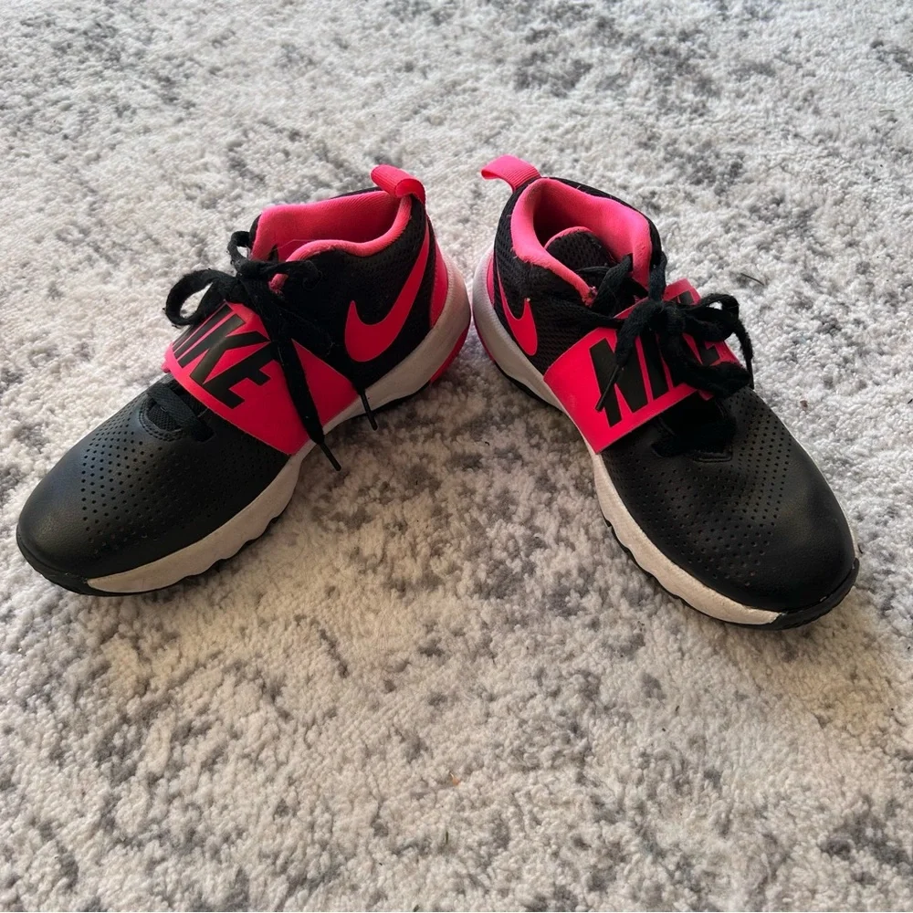 Nike *rubber sole