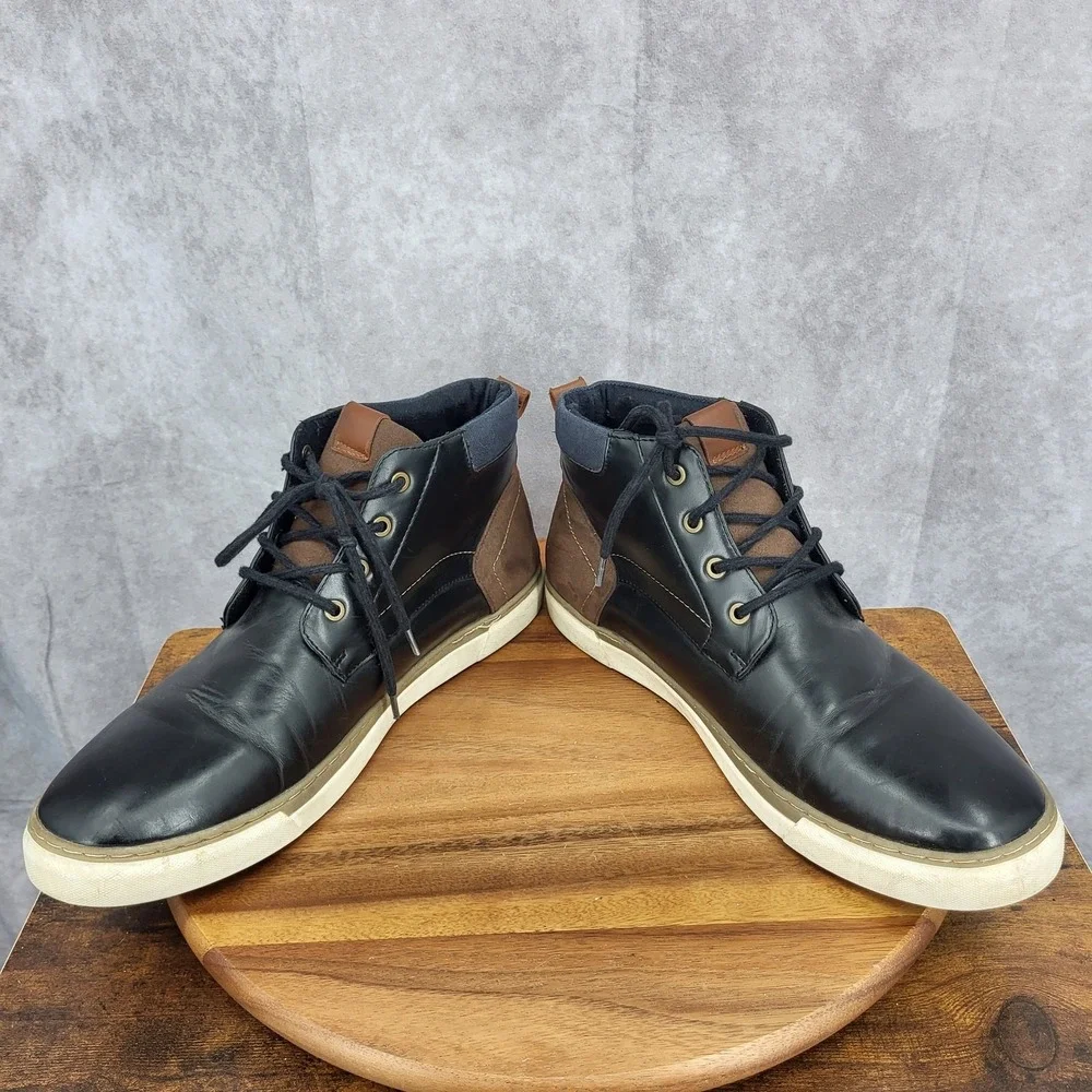 Sonoma chukka boots
