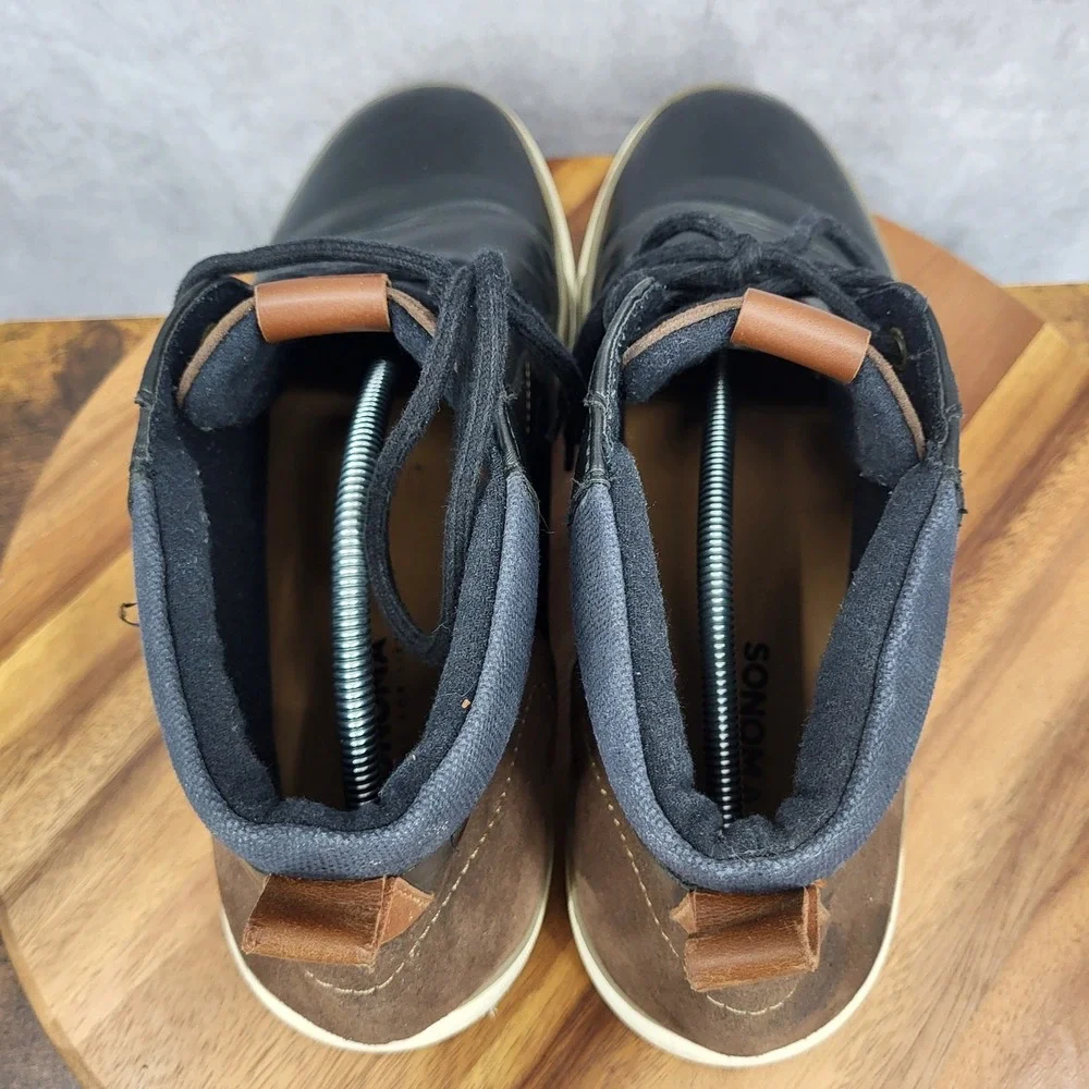 Sonoma chukka boots