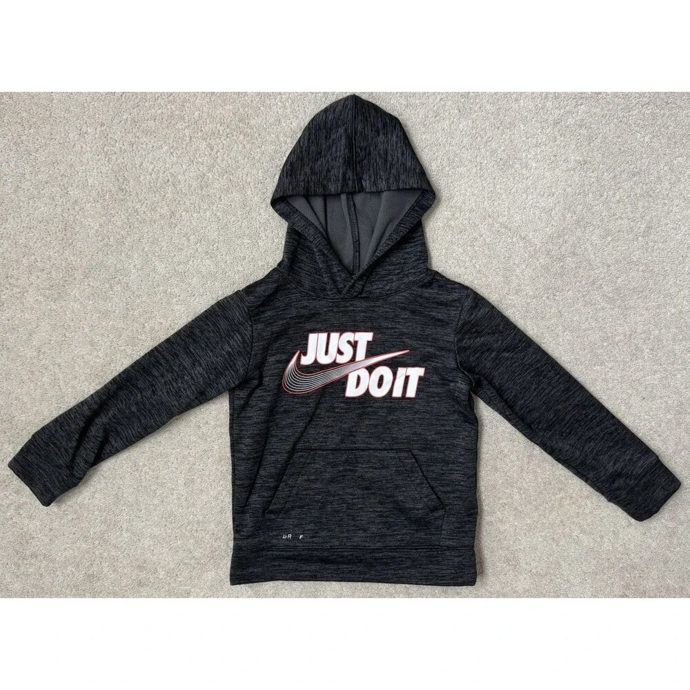 Nike boys black