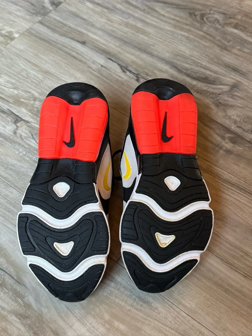 Nike secure black upper