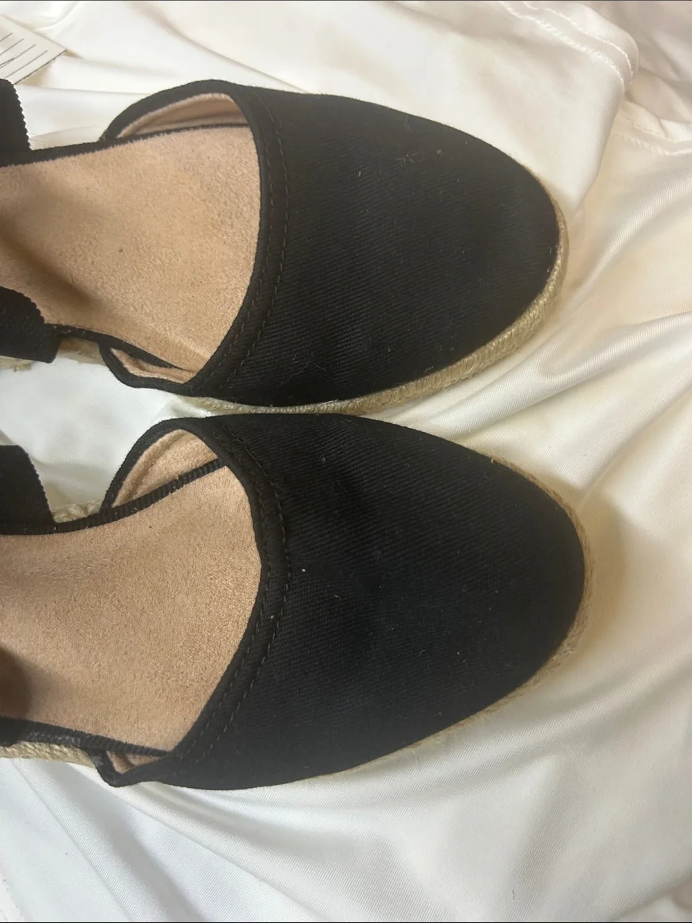Life Stride black canvas