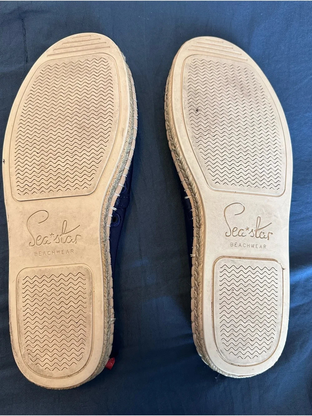 SeaStar Navy Slip-On Shoes with Jute Toe Beachwear / Water Shoes- Women’s Sz 9