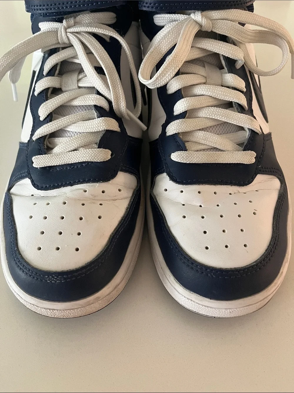 Nike shoes top