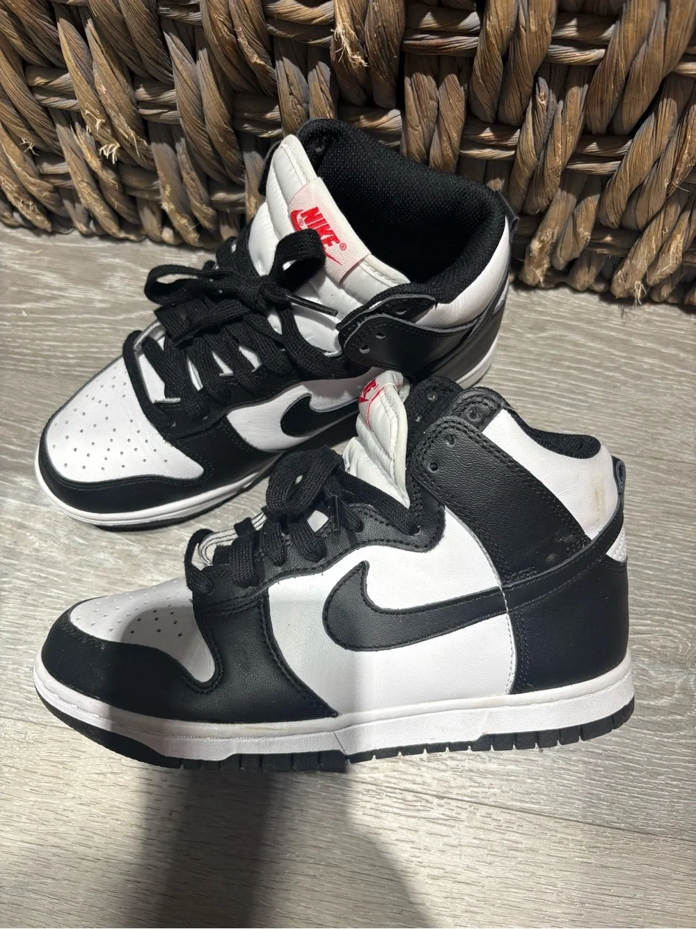 Nike iconic two
