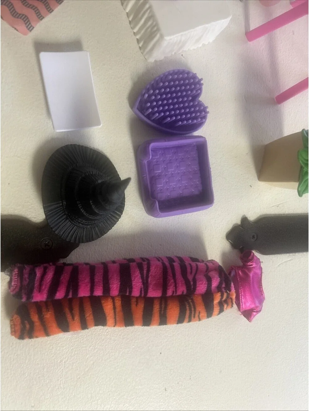 N/A barbie accessories