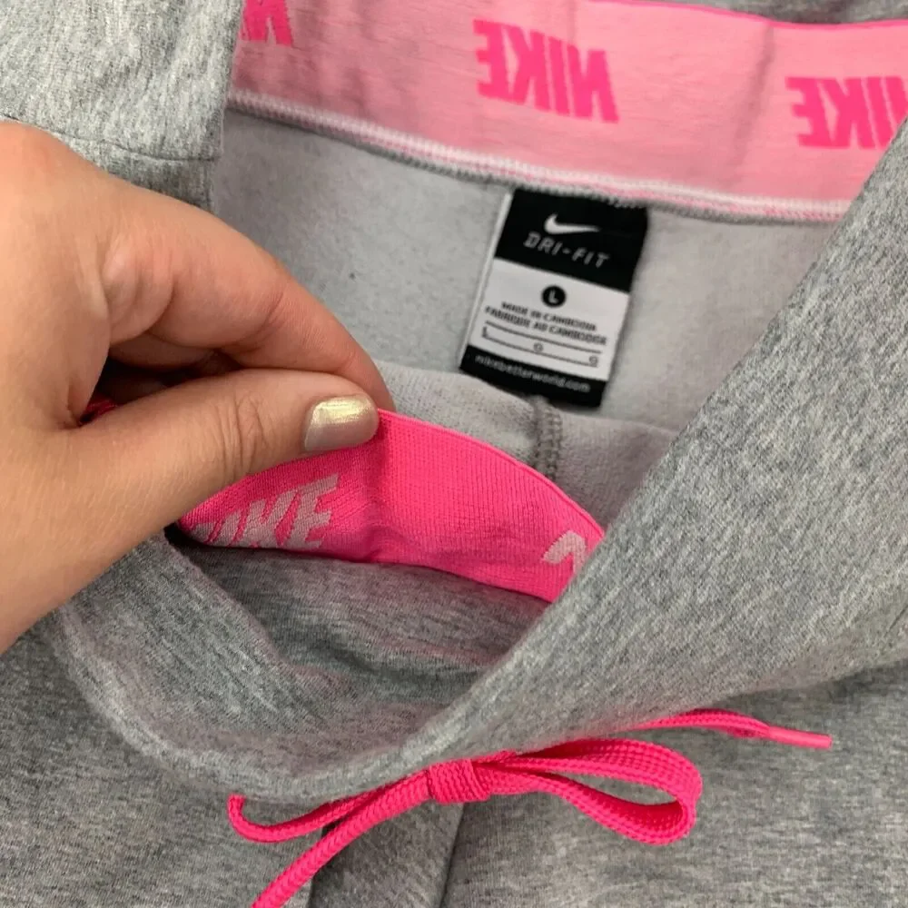 Nike capri sweatpants