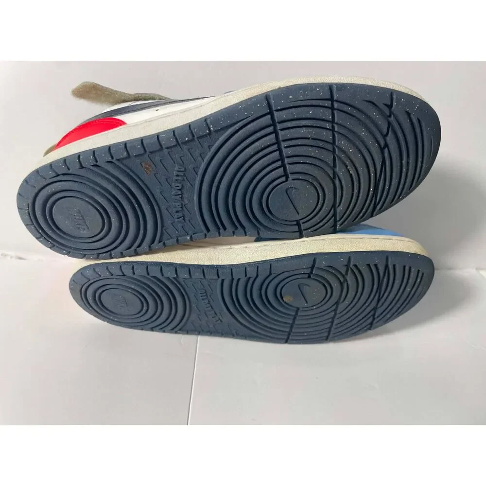 Nike blue crimson