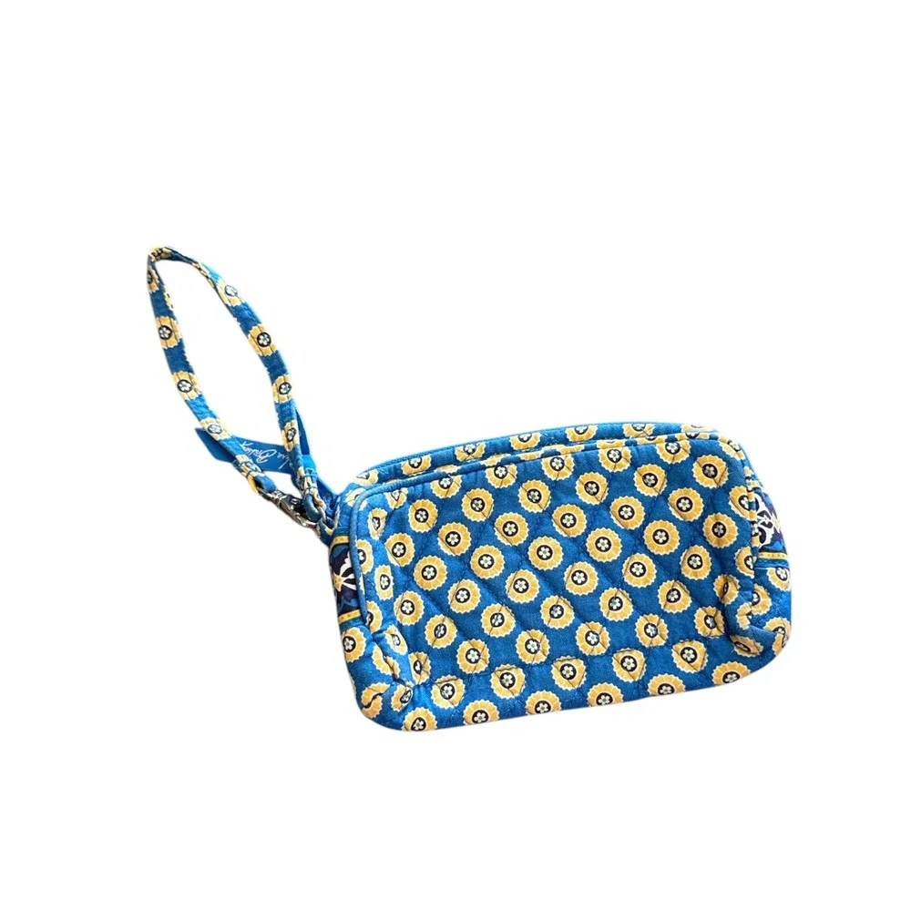 Vera Bradley Quilted Cotton Wristlet Wallet Riviera Blue Floral Zip Top Clutch