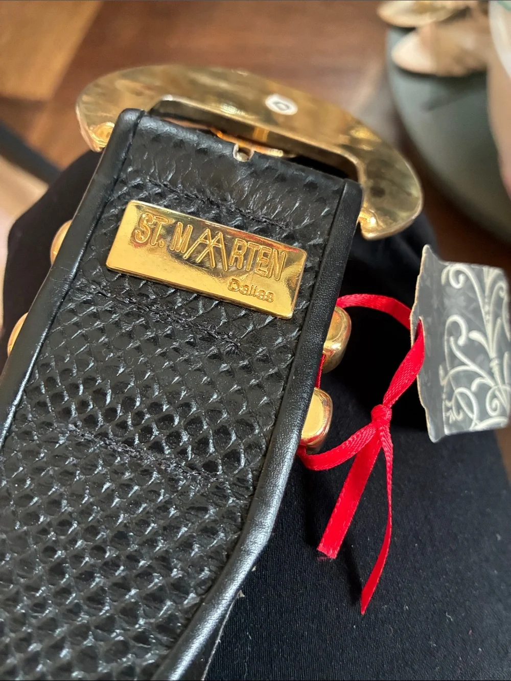 Vintage belt textured