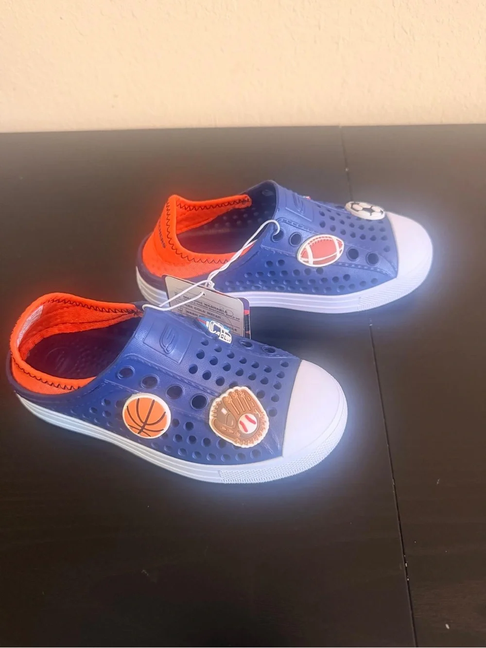 Skechers slip kids
