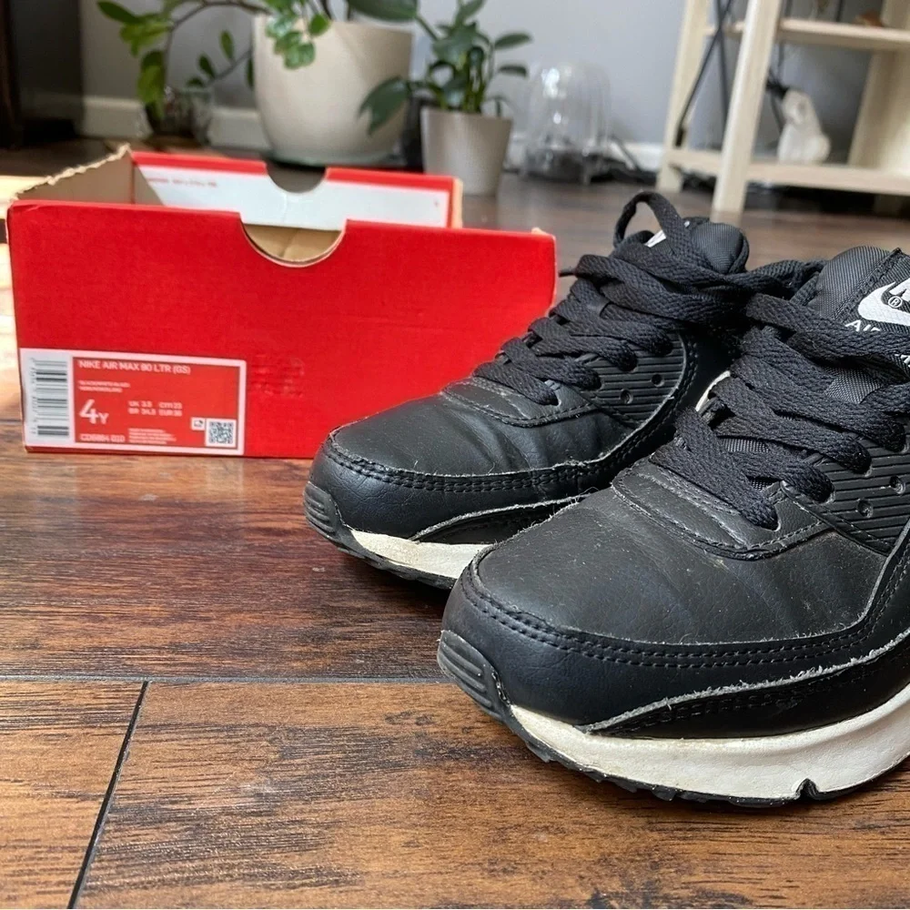 Nike, Kids, Air Max 90 LTR, Black Size 4Y