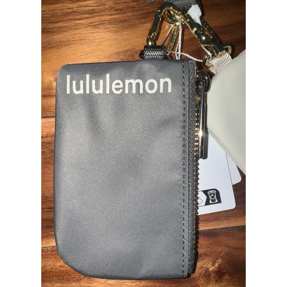 lululemon athletica dual pouch