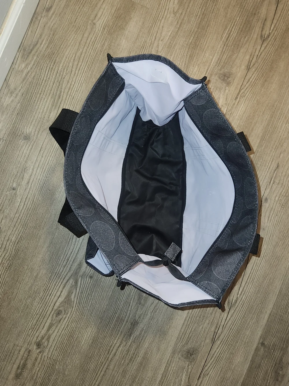 N/A stylish gray