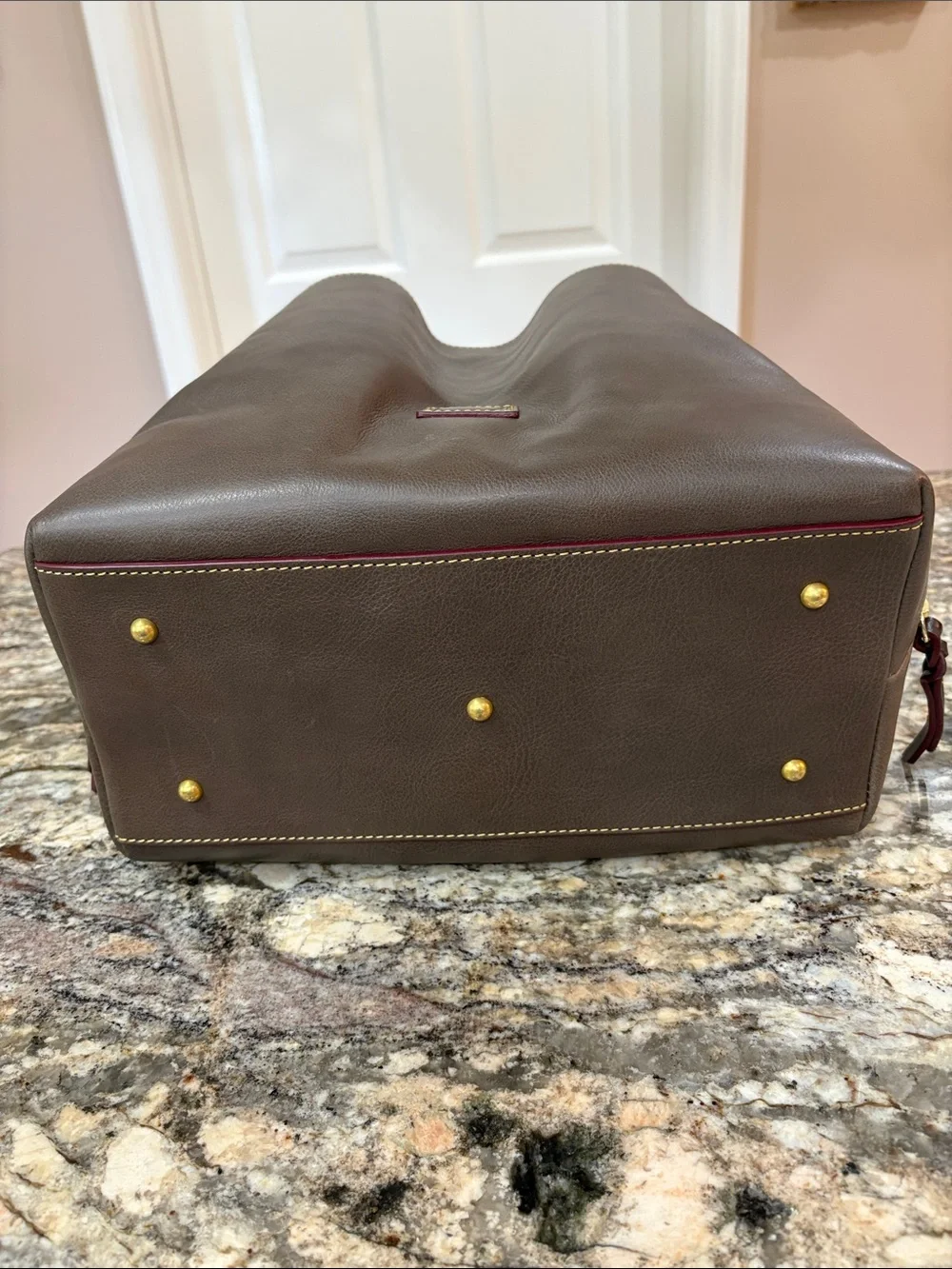 NWT Dooney & Bourke Florentine Leather Large Zip Barlow Satchel in Elephant